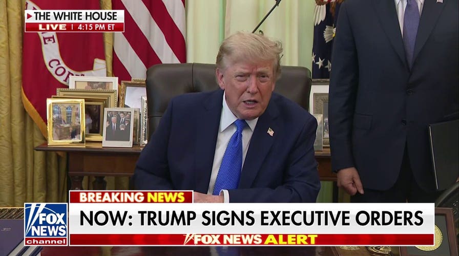 Trump signs executive order on birthright citizenship