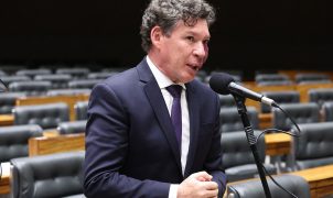 Hugo Motta define Reginaldo Lopes para presidir comissão da MP da Taxa das Blusinhas