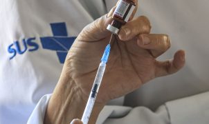 Dia D de vacinação ocorre neste sábado em todo o país para atualizar caderneta de crianças e adolescentes