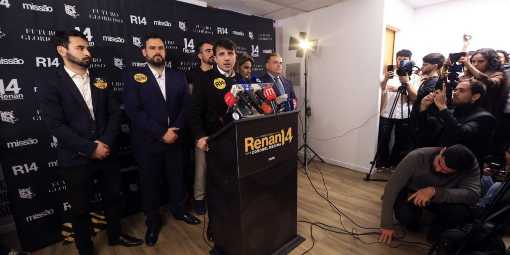 Renan Santos anuncia recurso contra suspensão de campanha e fala em inflexão autoritária