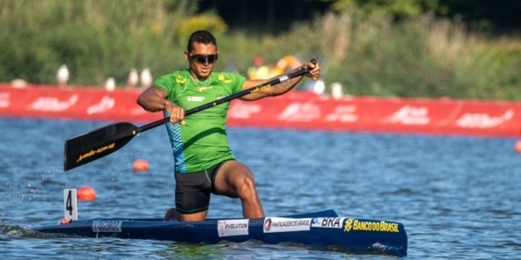 Isaquias Queiroz termina em último na final do C1 1000m no Mundial de canoagem