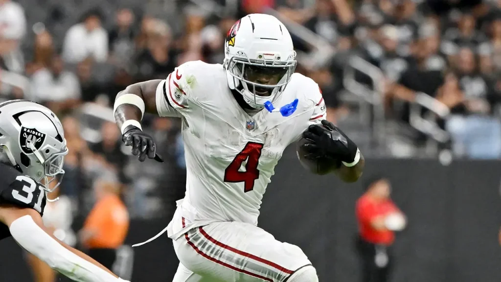 Cardinals desfalcam Jeremiyah Love por pelo menos uma semana após lesão no tornozelo