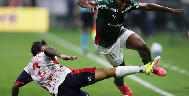Palmeiras empata com Cerro Porteño no fim e adia decisão da vaga para Assunção