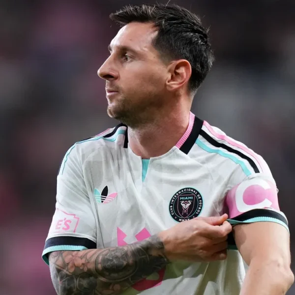 Técnico do Inter Miami explica retorno relâmpago de Messi após a final da Copa do Mundo