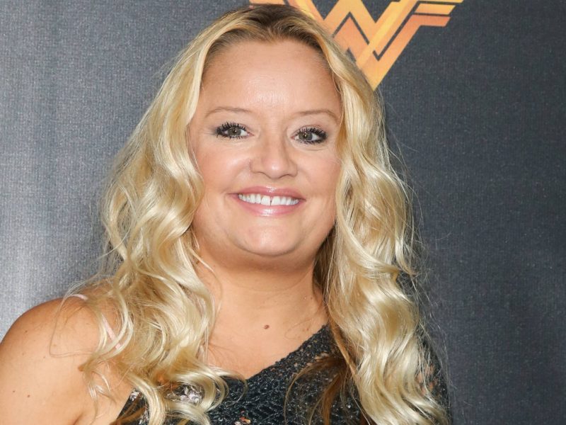 Atriz de ‘The Office’ Lucy Davis revela diagnóstico de câncer de mama incurável: ‘Estou tentando viver o que resta da minha vida da forma mais divertida possível’