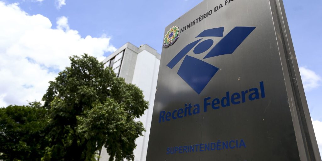Arrecadação federal atinge recorde de R$ 289,3 bilhões em julho