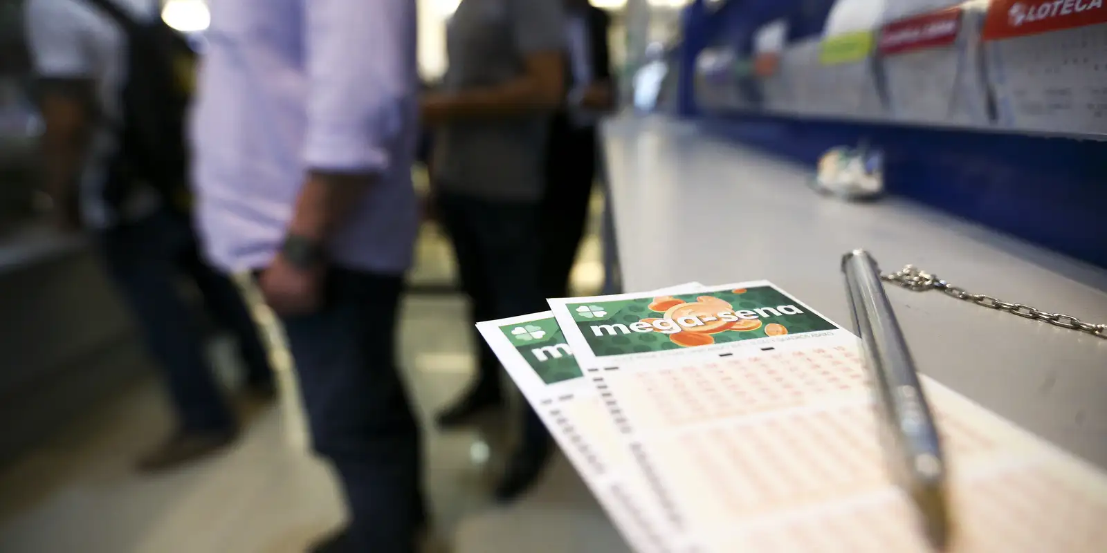 Mega-Sena acumula e prêmio chega a R$ 50 milhões após sorteio sem vencedores