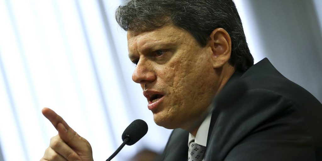 Republicanos oficializa candidatura de Tarcísio de Freitas à reeleição em São Paulo