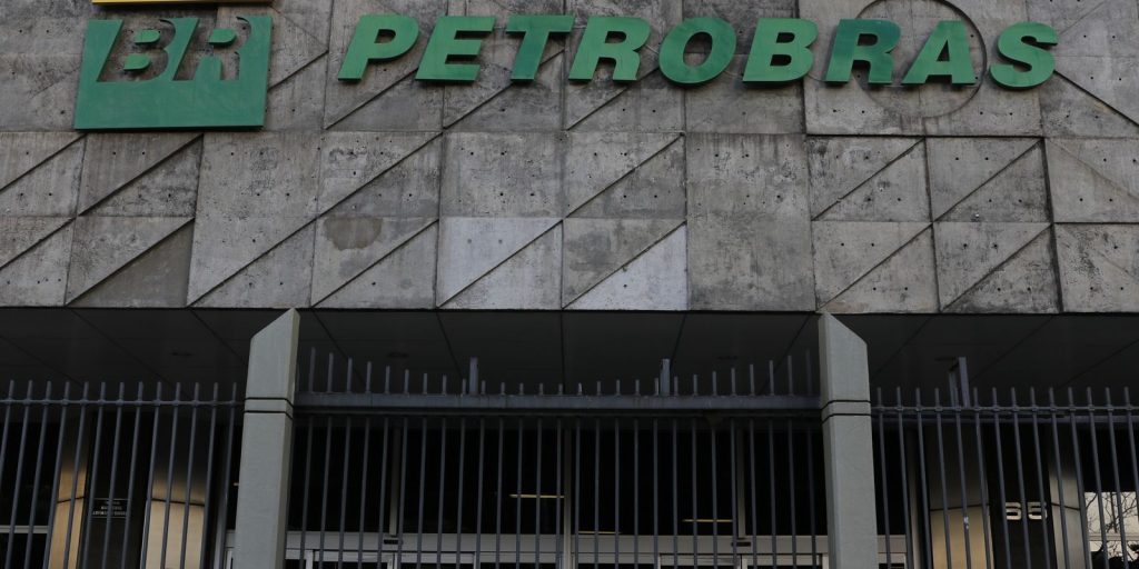 Petrobras anuncia descoberta de hidrocarbonetos em poço na Foz do Amazonas, no Amapá