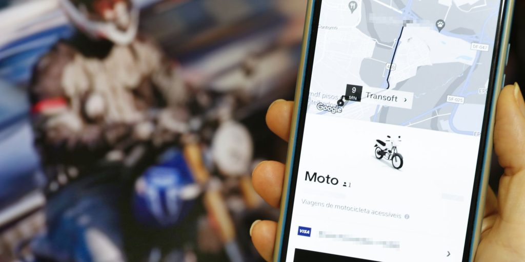 STF adia julgamento sobre vínculo empregatício de motoristas de aplicativos