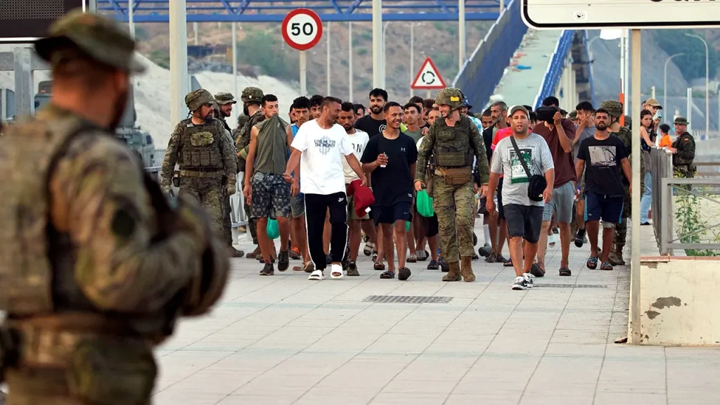 Tragédia em Ceuta: ao menos 72 migrantes morrem em travessia em massa na fronteira com Marrocos