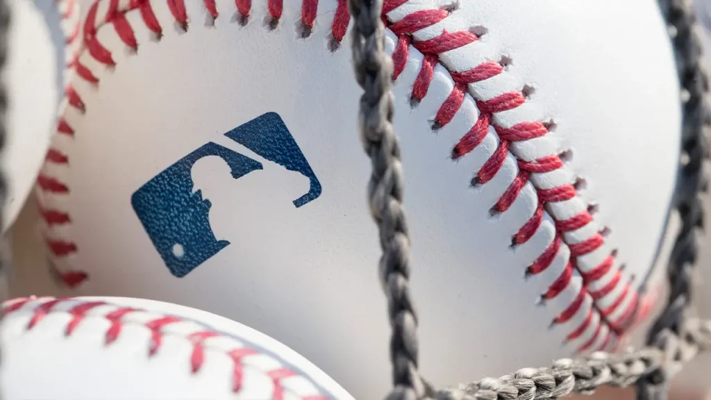 MLB suspende prospecto dominicano por suposto esquema de identidade falsa e certidão de óbito forjada