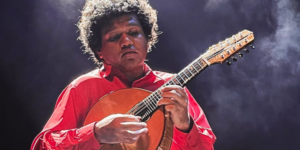Pedro Franco apresenta álbum Black Pantha em live multiplataforma da Rádio MEC