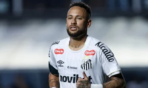 Acúmulo de cartões amarelos de Neymar preocupa Santos, que entra na zona de rebaixamento