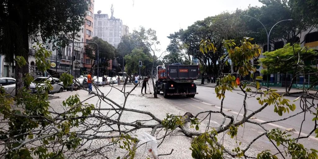 Rio de Janeiro entra em Estágio 2 com previsão de ventos de até 90 km/h