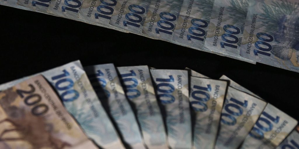Governo envia Orçamento de 2027 ao Congresso com R$ 44,8 bilhões em emendas impositivas