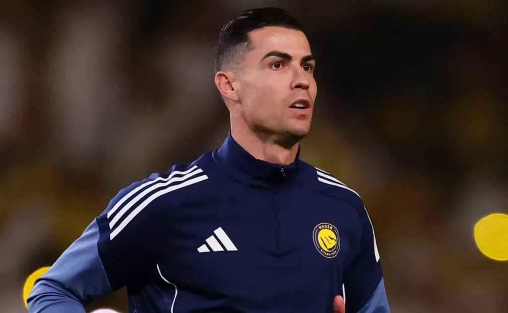 Cristiano Ronaldo volta aos treinos do Al Nassr e deve estrear na temporada em agosto