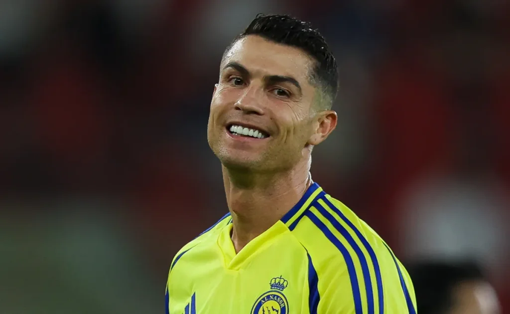 Cristiano Ronaldo se aproxima da marca histórica de 1.000 gols na carreira