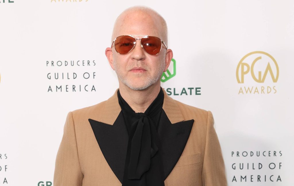 Ryan Murphy admite que está considerando um reboot de Glee após nova geração descobrir a série