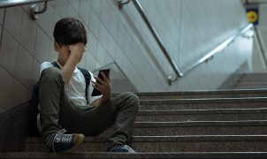 Cyberbullying warning signs every parent and grandparent must know