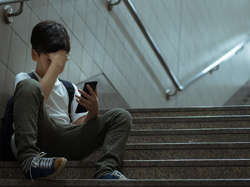 Cyberbullying warning signs every parent and grandparent must know
