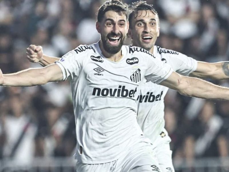 Santos vence o Vasco por 3 a 0 no Rio e deixa a zona de rebaixamento do Brasileirão