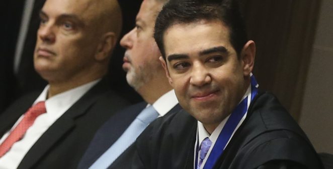 Ministro Bruno Dantas renuncia ao TCU para atuar na iniciativa privada