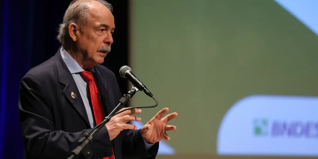 BNDES registra lucro recorrente de R$ 9,2 bilhões no primeiro semestre, alta de 25%
