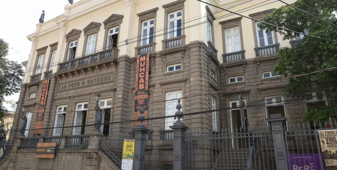 Museu no Rio celebra a resistência da Pequena África em exposição imersiva sobre o Cais do Valongo