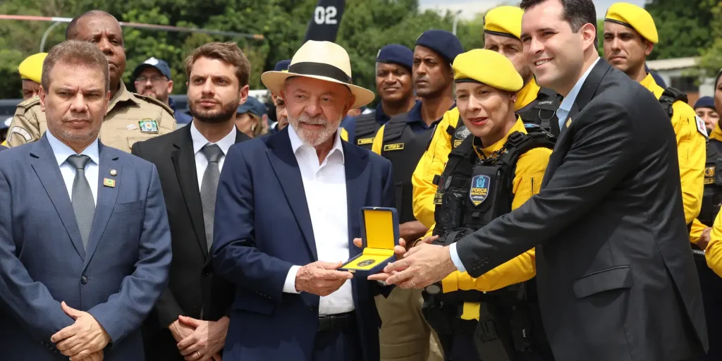 Lula rebate Trump sobre facções e defende retomada de territórios no Rio