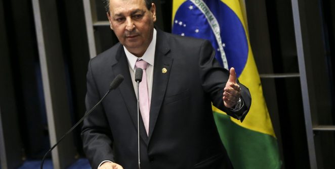 CCJ rejeita emendas da oposição e mantém fim da escala 6x1 na proposta