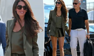 Amal Clooney rouba a cena na abertura do Festival de Veneza 2026 com conjunto curto de seda