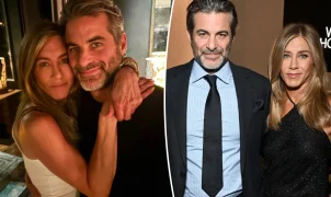 Círculo próximo de Jennifer Aniston desconfia de novo affair com Jim Curtis, diz site