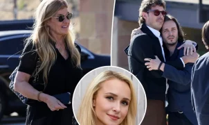 Connie Britton comparece a memorial de Hayden Panettiere na Califórnia