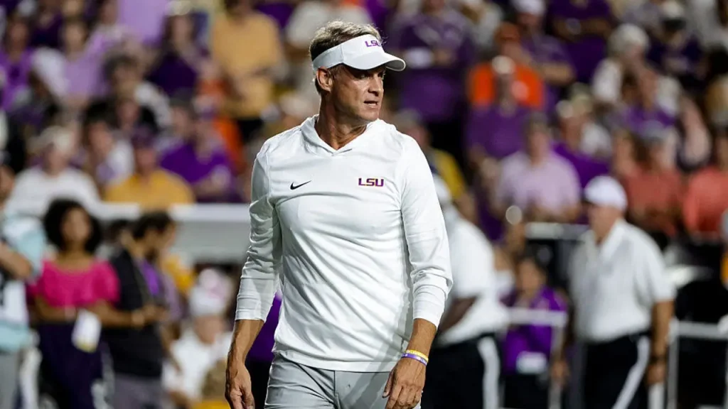 LSU recua em disputa com a SEC e confirma elenco sem atletas com passagem profissional