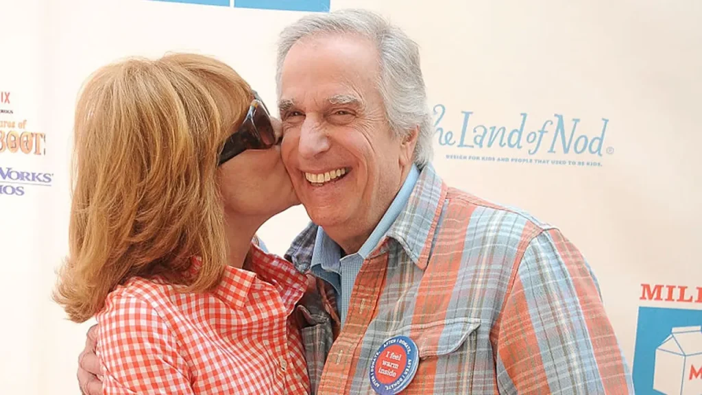 Stacey Winkler diz que Henry Winkler exagera no tamanho dos peixes que pesca