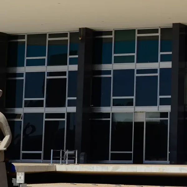 PF aponta que Cezinha de Madureira negociava influência sobre ministros do STF
