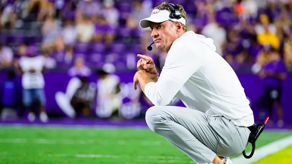 Kiffin retorna a Oxford sob hostilidade de torcedores do Ole Miss antes de duelo contra LSU