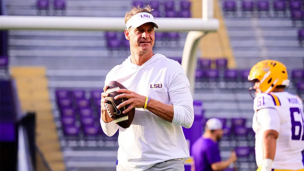 Ole Miss recebe LSU em duelo de invictos com Trinidad Chambliss no comando do ataque
