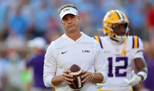 Lane Kiffin couldn't help himself, takes petty shot at Ole Miss fans after LSU loss in his return to Oxford