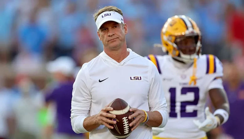 Lane Kiffin couldn't help himself, takes petty shot at Ole Miss fans after LSU loss in his return to Oxford
