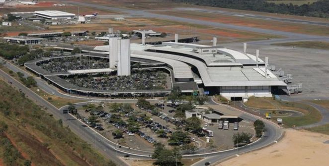 Confins suspende pousos e decolagens por intervenção na pista e cancela 45 voos