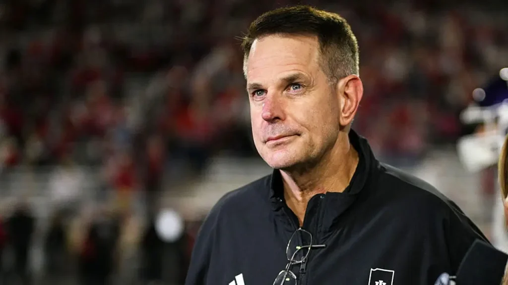 Indiana vence Northwestern na abertura da Big Ten e Cignetti diz que time foi atacado em Pearl Harbor