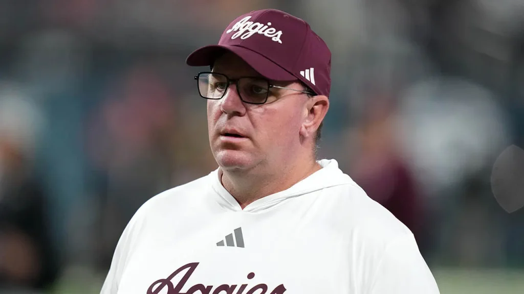 Texas A&M publica end zones em branco e vira alvo de piadas nas redes sociais