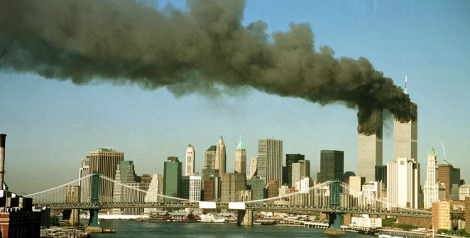 25 anos do 11 de Setembro: imagens que marcaram uma geração e o julgamento que só ocorre em 2028
