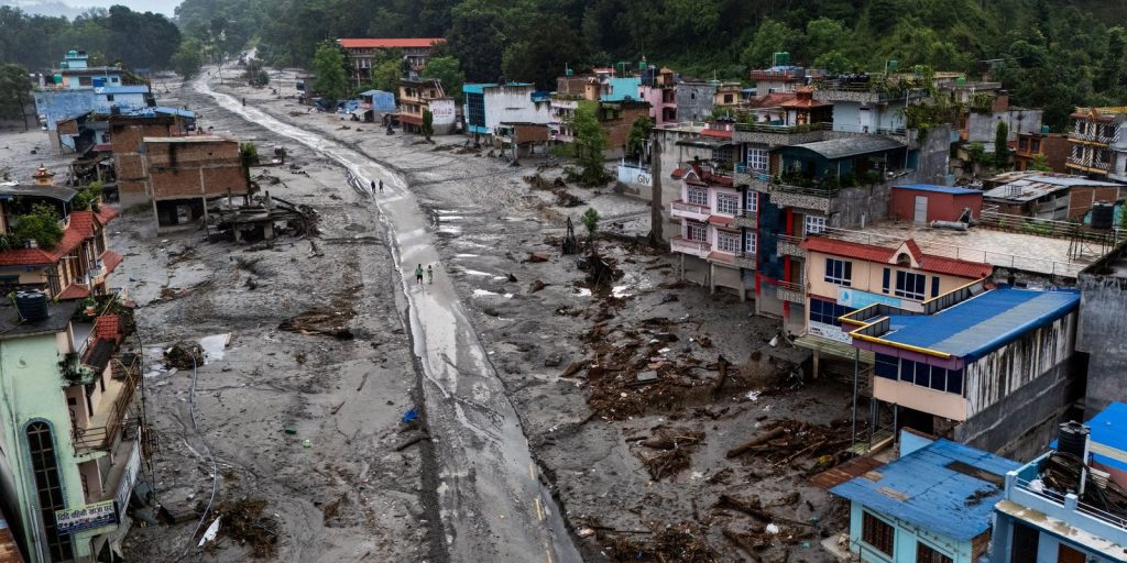 Após colapso de geleira no Nepal, especialistas defendem monitoramento integrado de riscos