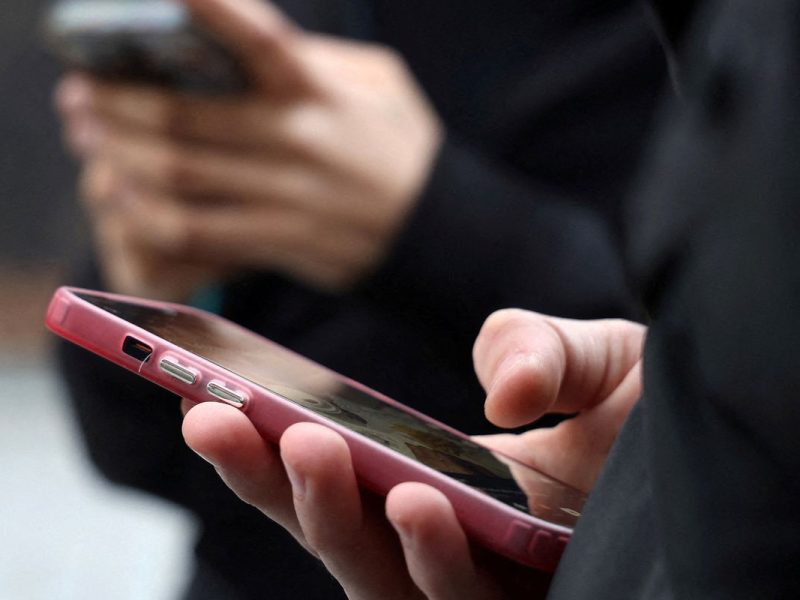 Aos 16 anos, estudante lança site para orientar jovens eleitores sobre cargos e candidatos