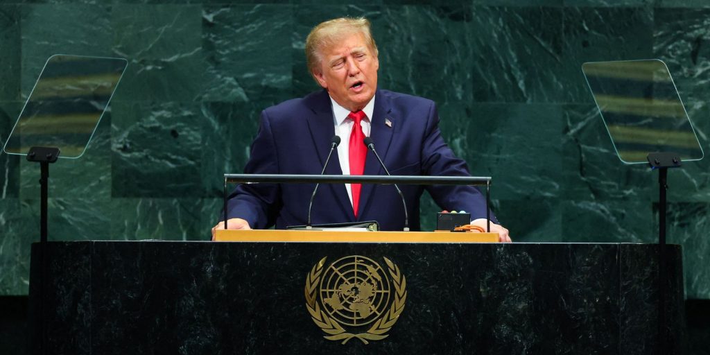 Trump volta a ameaçar uso de força militar na América Latina em discurso na ONU