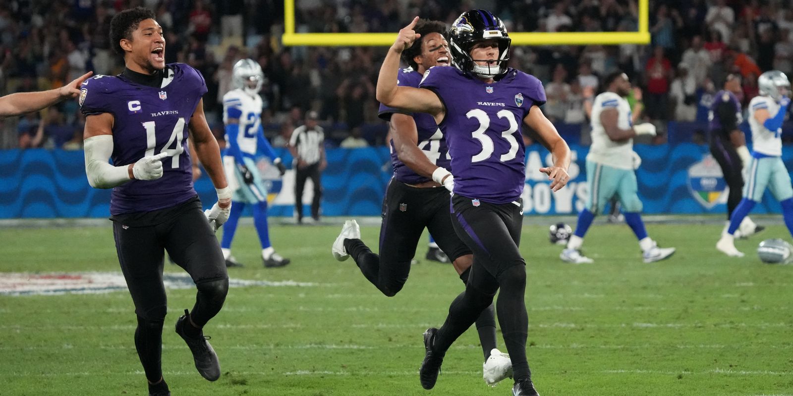 Ravens vencem Cowboys por 34 a 31 no Maracanã na primeira partida da NFL no Rio