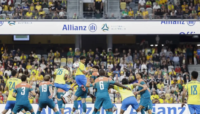 Brasil encara Austrália em Brisbane com time reformulado e duas estreias